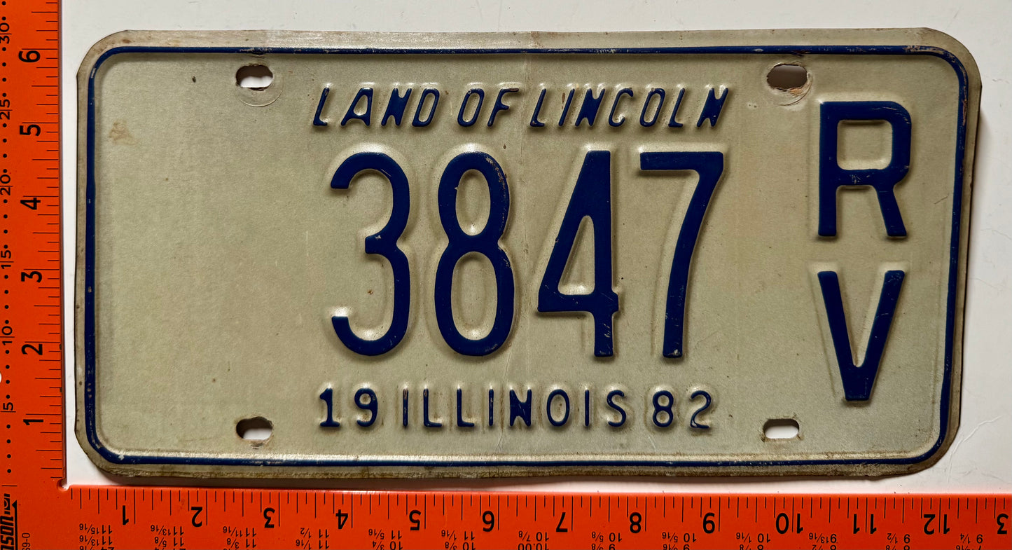 1982 Illinois #3847 RV Recreational Vehicle License Plate