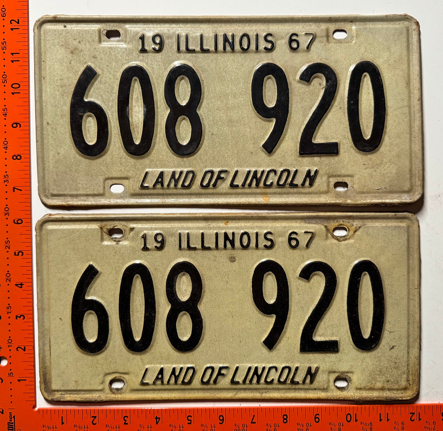 1967 Illinois #608 920 Passenger License Plate (Pair)