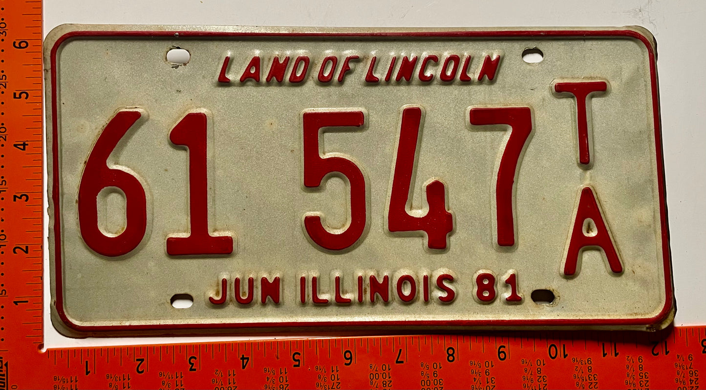 1981 Illinois #61547 T/A Trailer License Plate