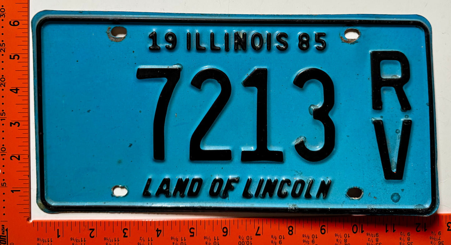 1985 Illinois #7213 RV Recreational Vehicle License Plate