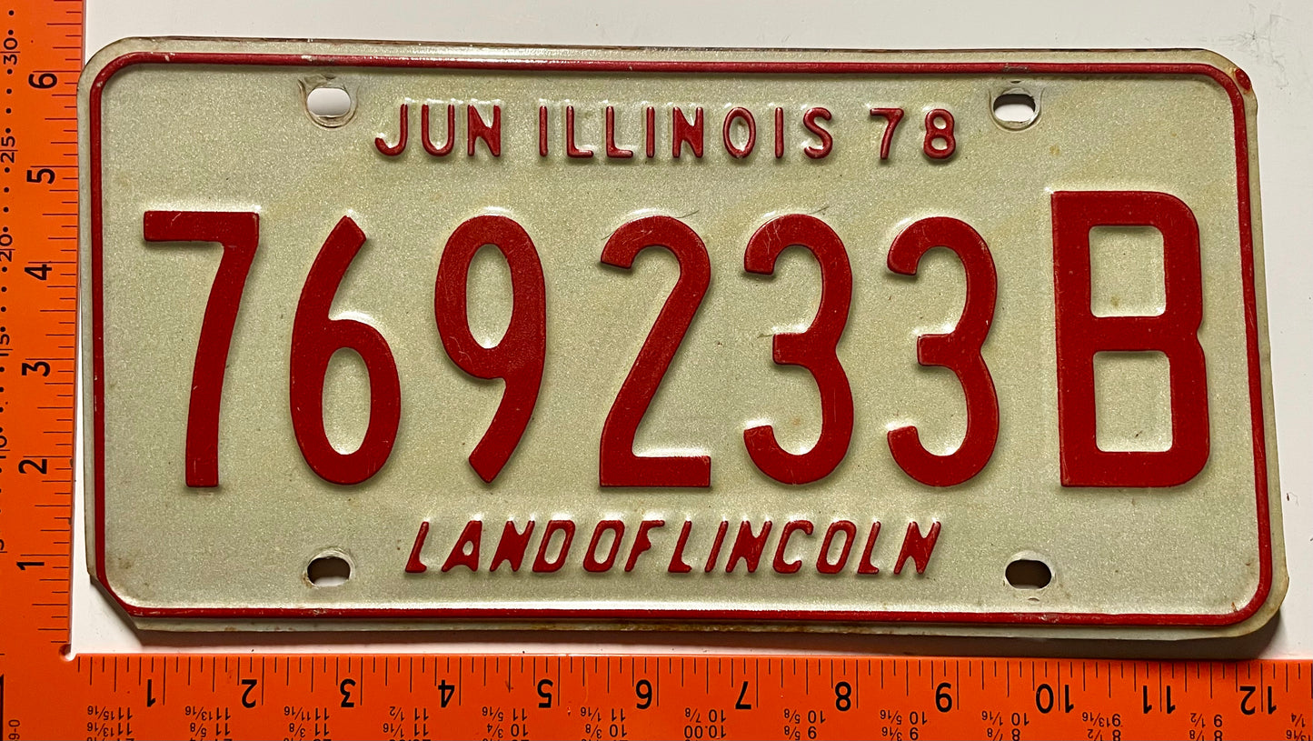 1978 Illinois #769233B Truck License Plate