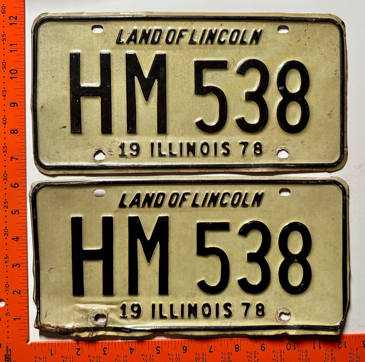 1978 Illinois #HM 538 Passenger License Plate (Pair)