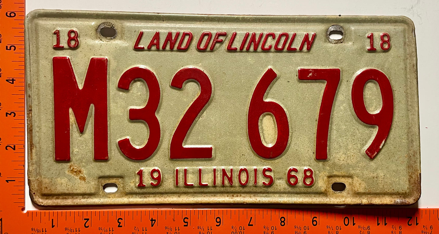 1968 Illinois #M32 679 Municipal License Plate