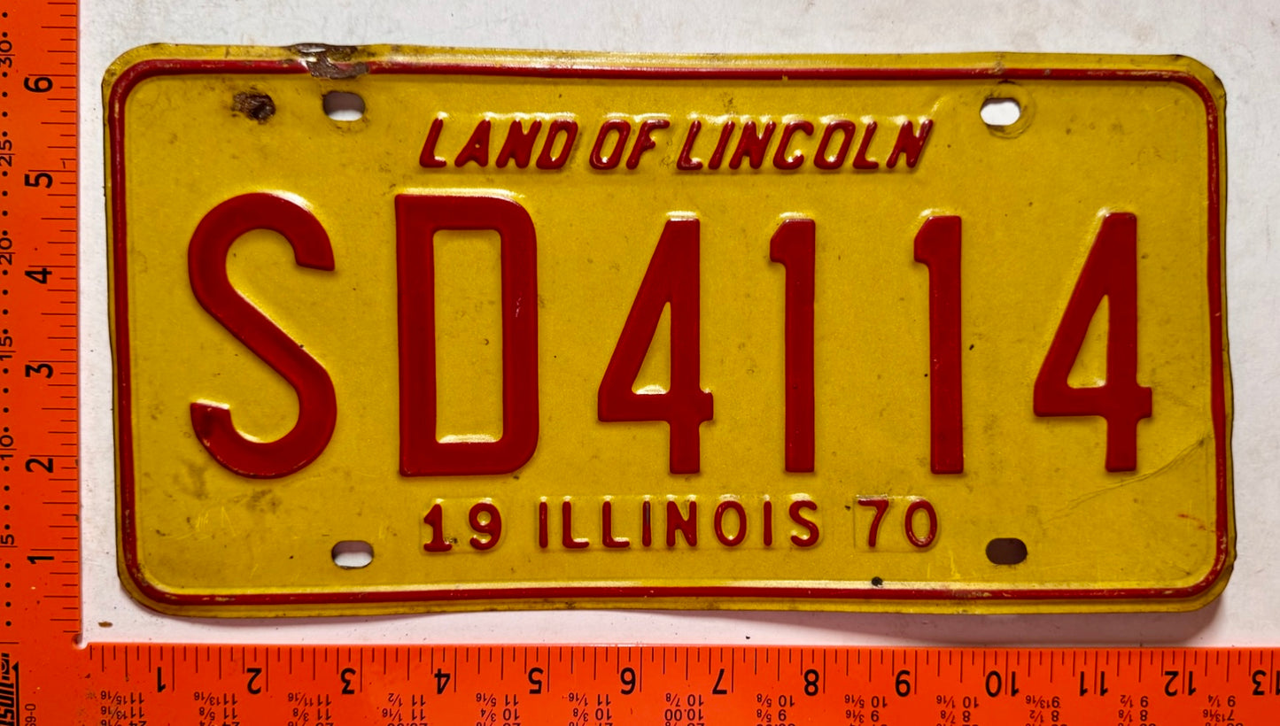 1970 Illinois #SD4114 Passenger License Plate