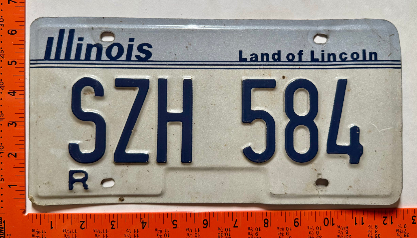 undated Illinois #SZH 584 Passenger Replacement License Plate