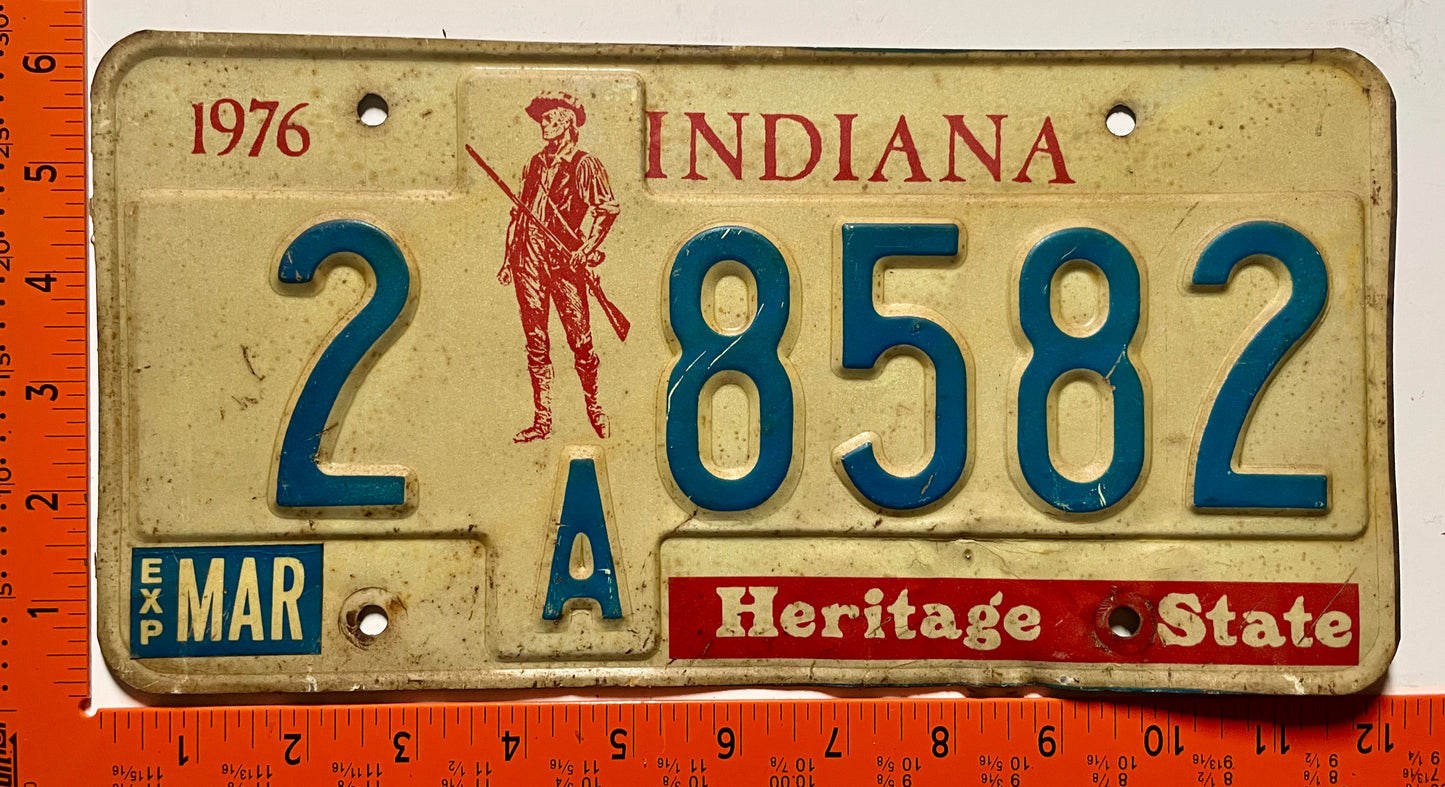 1976 Indiana #2A8582 Passenger License Plate