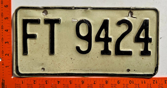 1973 base Jamaica #FT 9424 Passenger License Plate