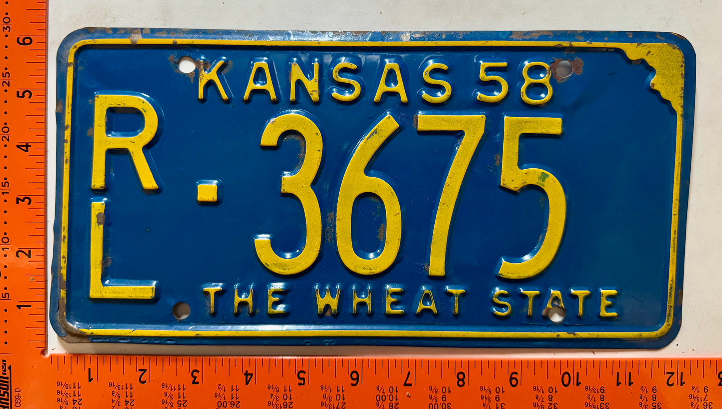 1958 Kansas #RL-3675 Passenger License Plate