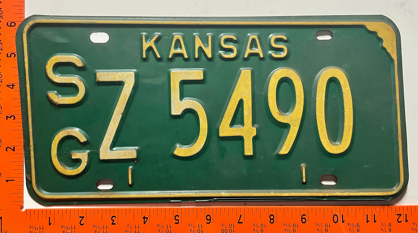 1973 Kansas #SG Z 5490 Passenger License Plate