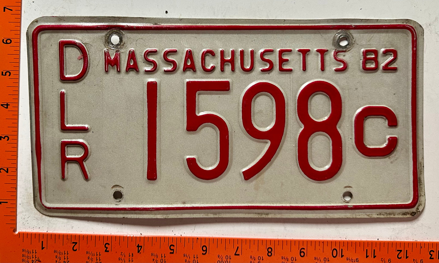 1982 Massachusetts #1598C Dealer License Plate