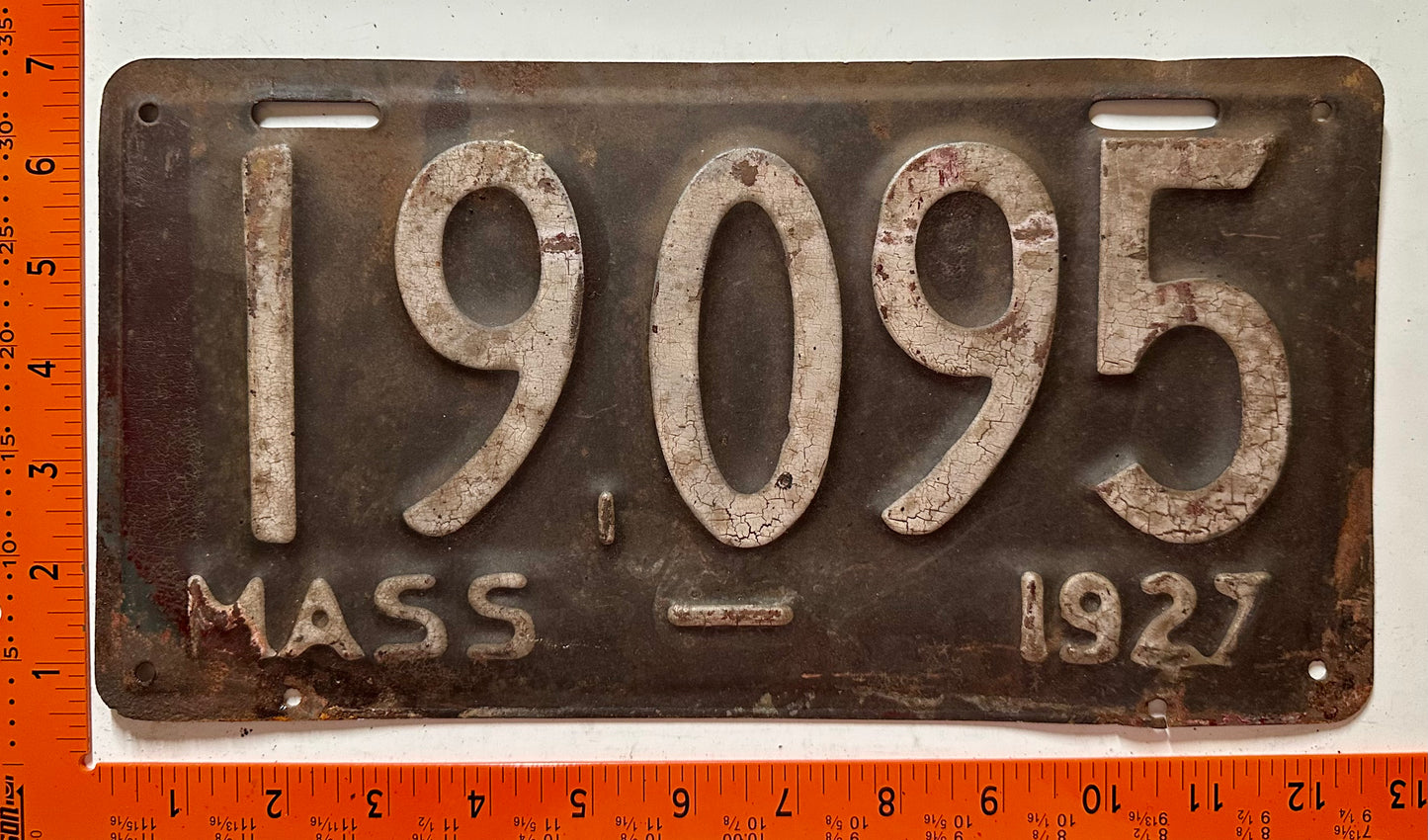 1927 Massachusetts #19,095 Passenger License Plate