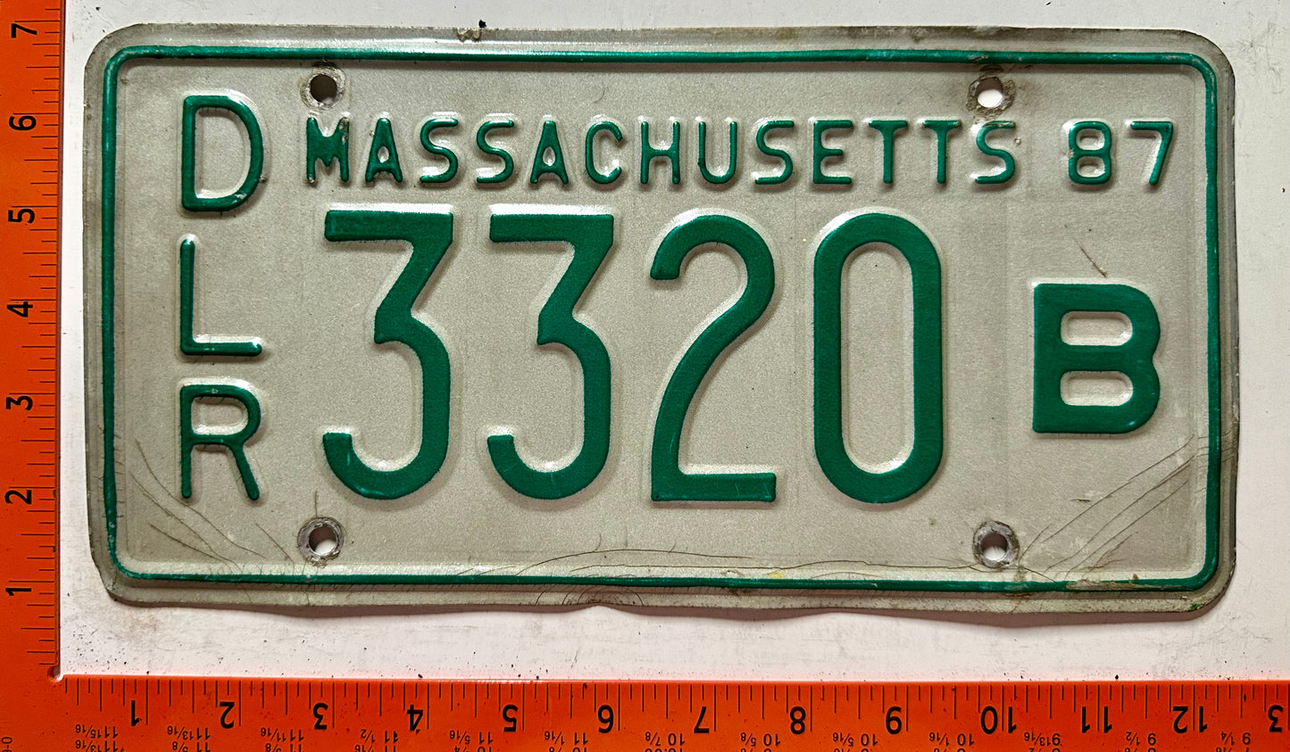 1987 Massachusetts #3320B Dealer License Plate
