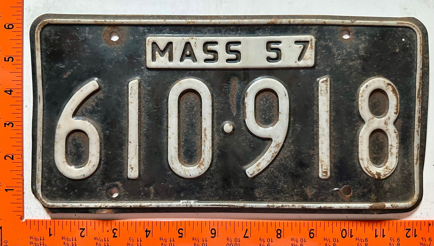 1957 Massachusetts #610-918 Passenger License Plate