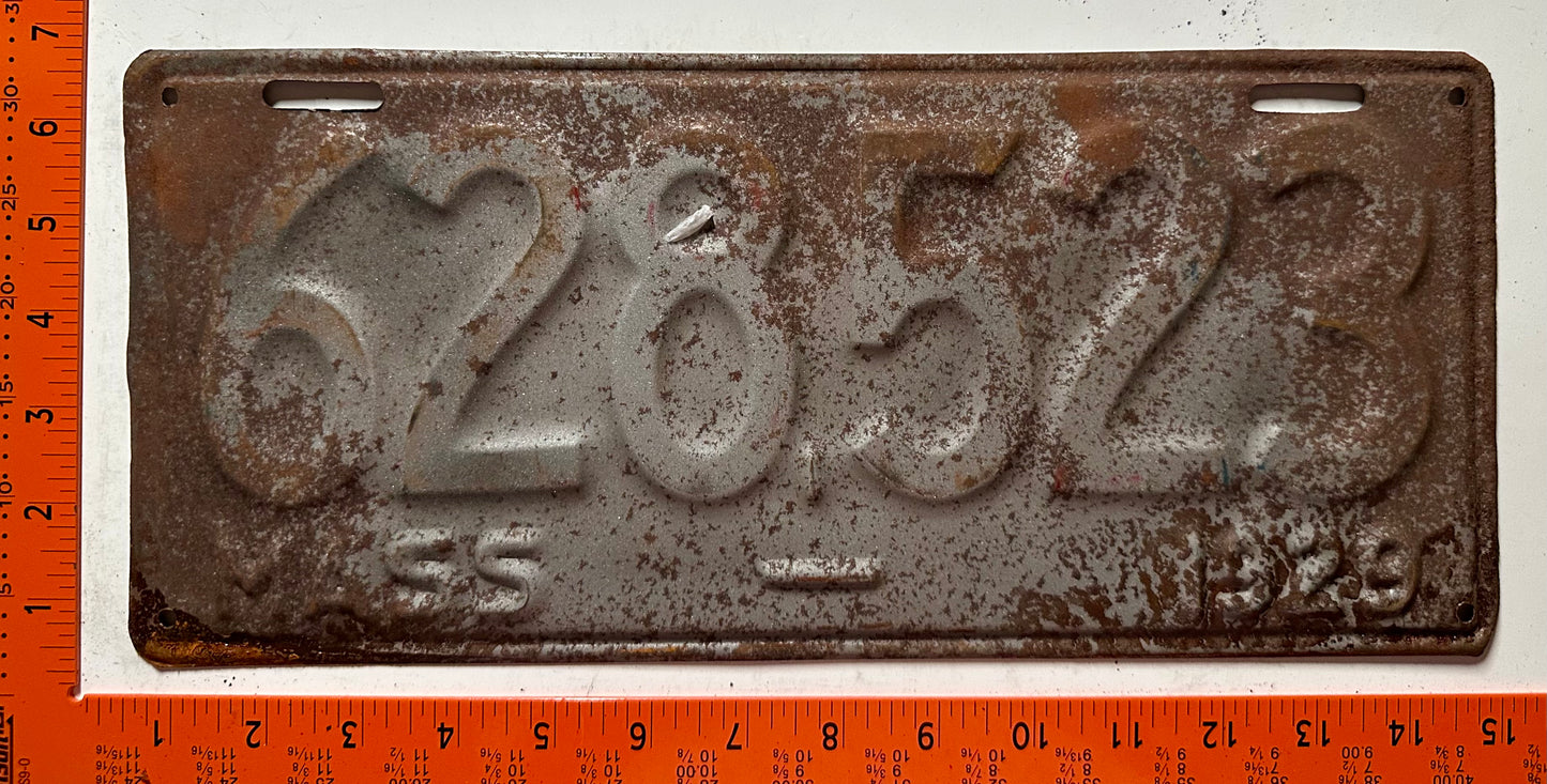 1929 Massachusetts #628,523 Passenger License Plate