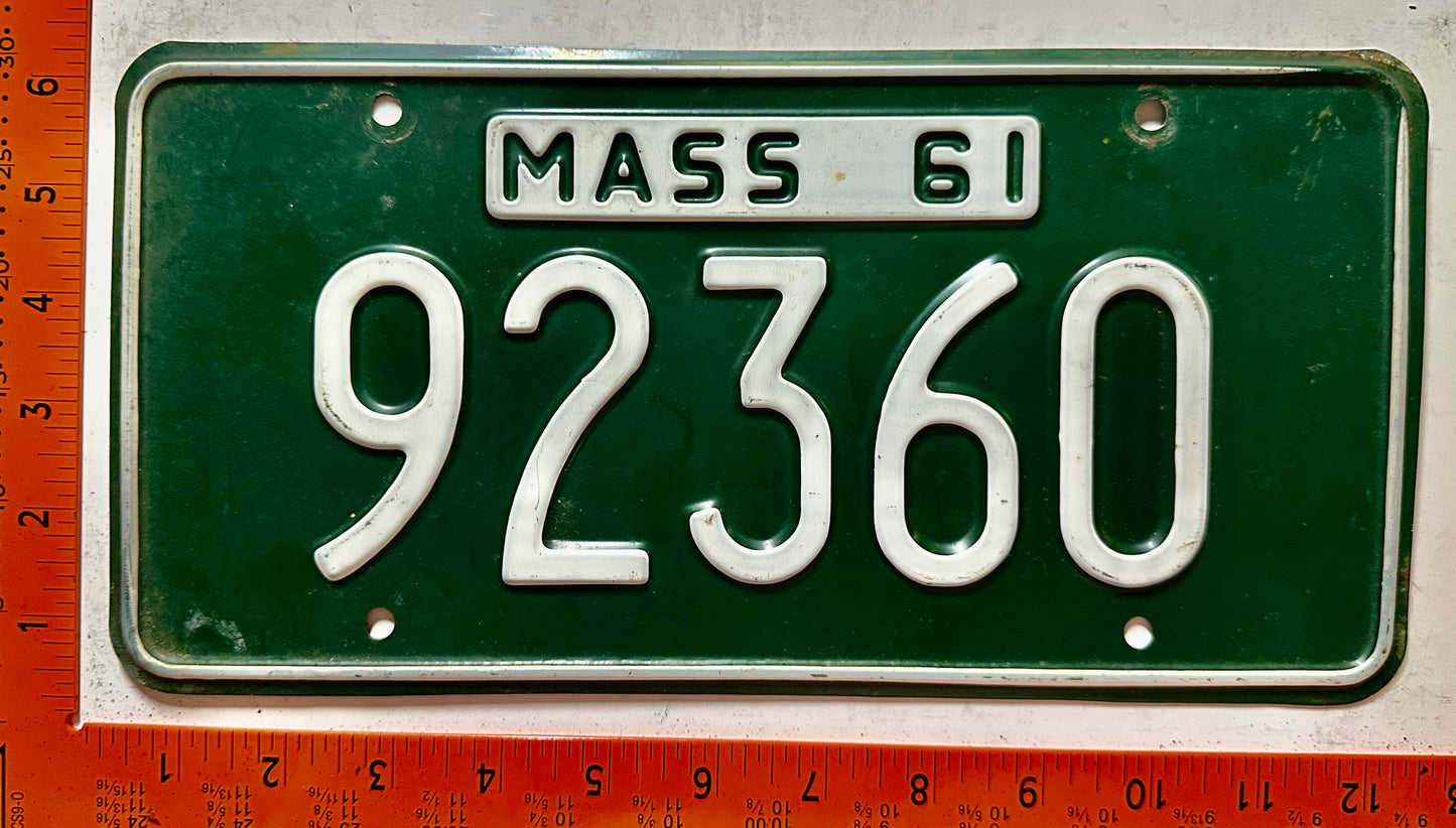 1961 Massachusetts #92360 Passenger License Plate