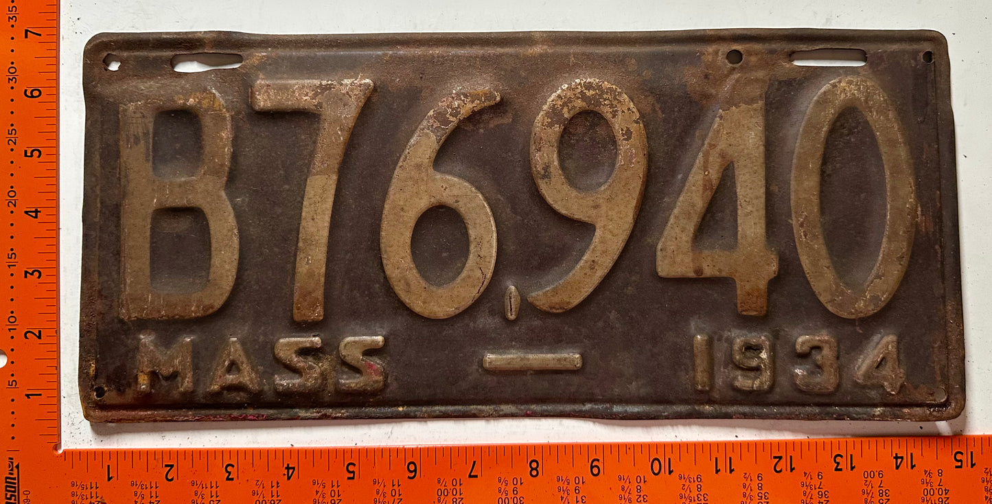 1934 Massachusetts #B76,940 Commercial License Plate