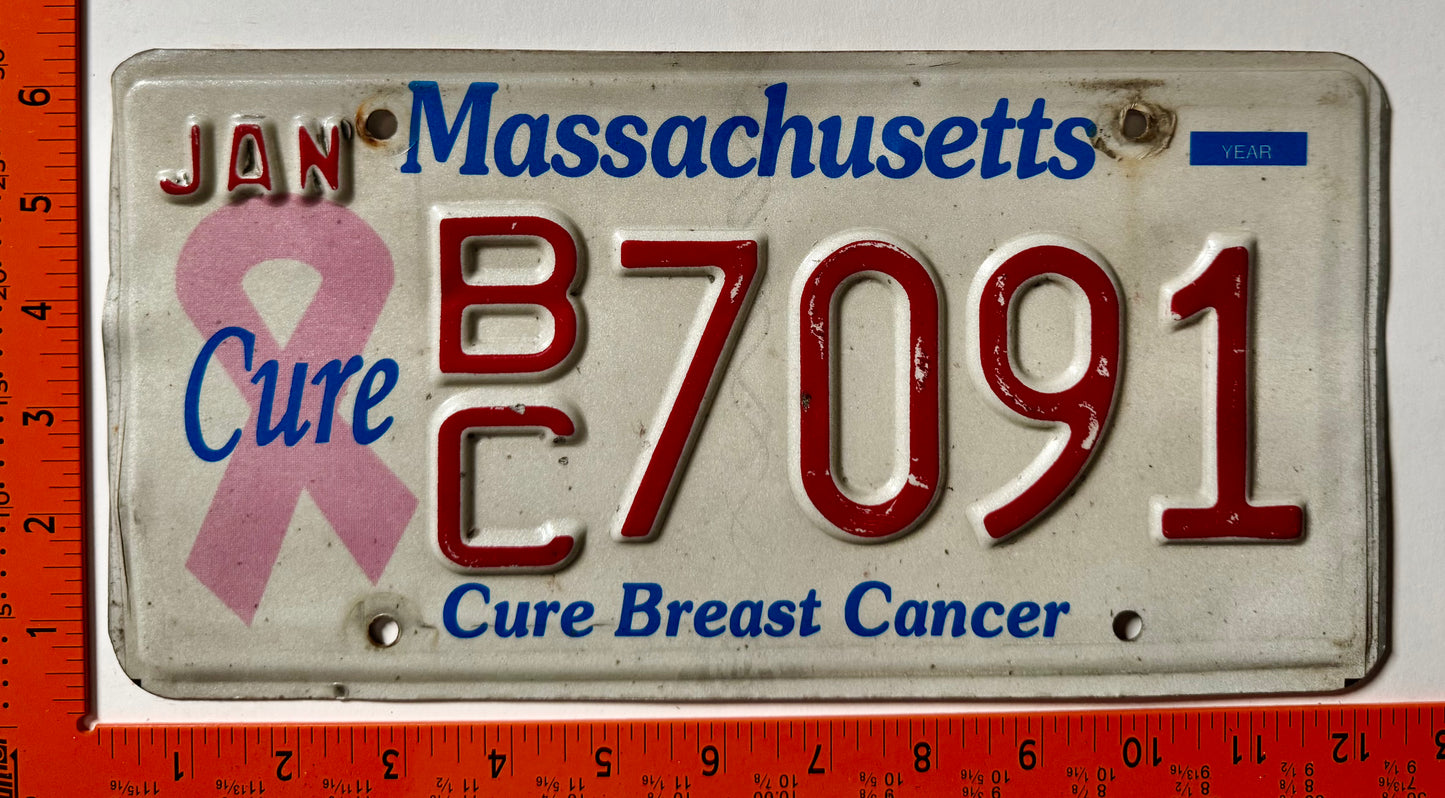 undated Massachusetts #BC7091 Cure Breast Cancer License Plate