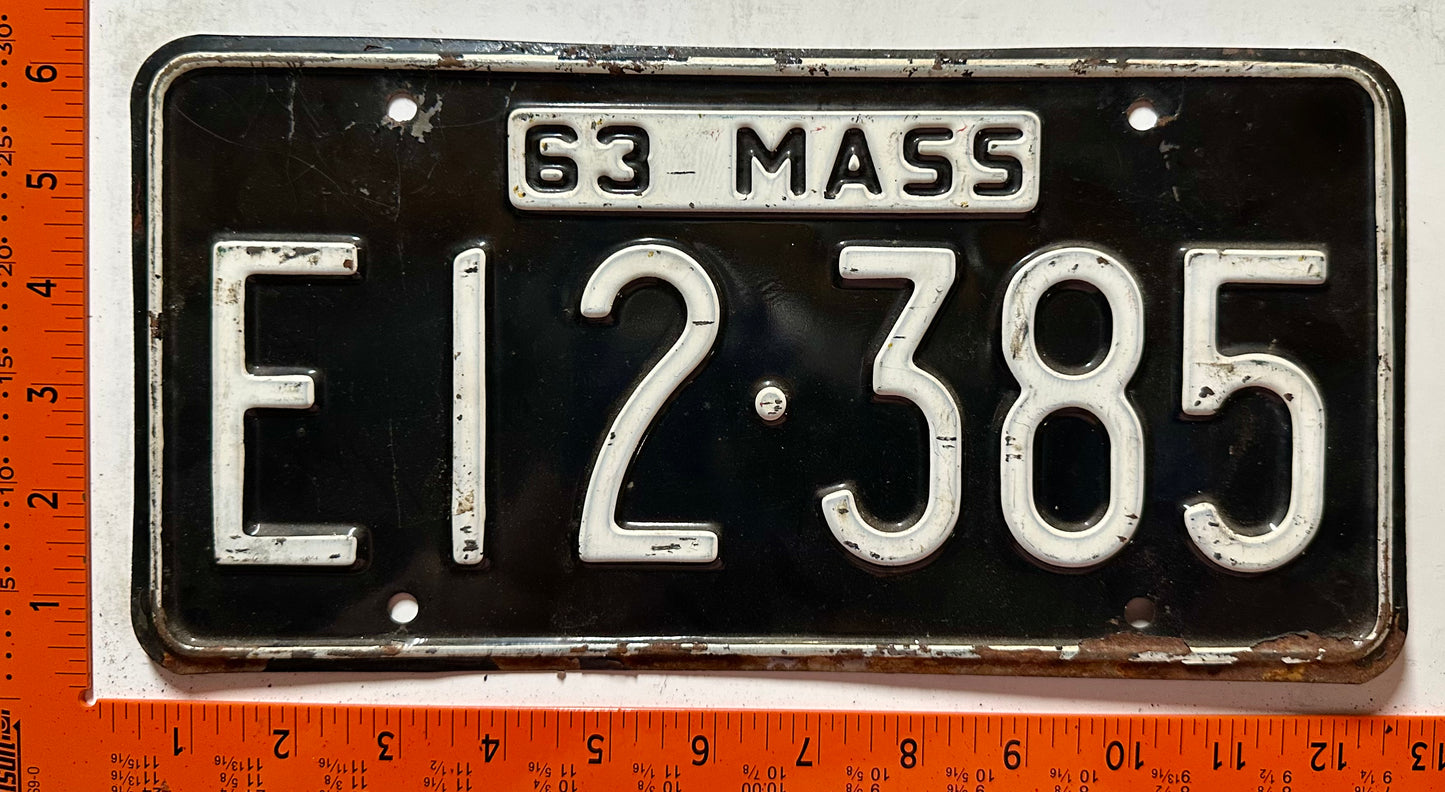 1963 Massachusetts #E12-385 Passenger License Plate