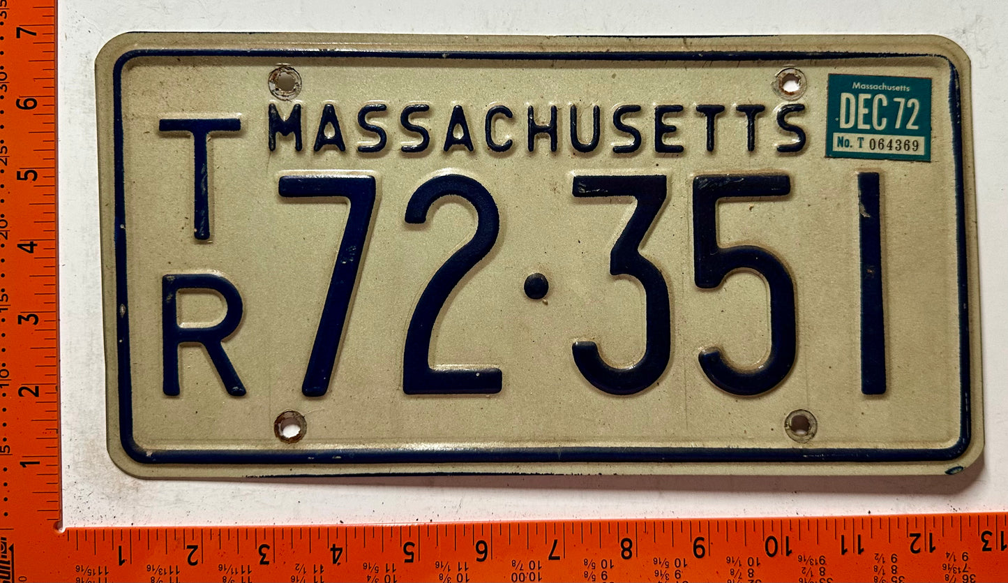 1972 Massachusetts #T/R 72-351 Trailer License Plate