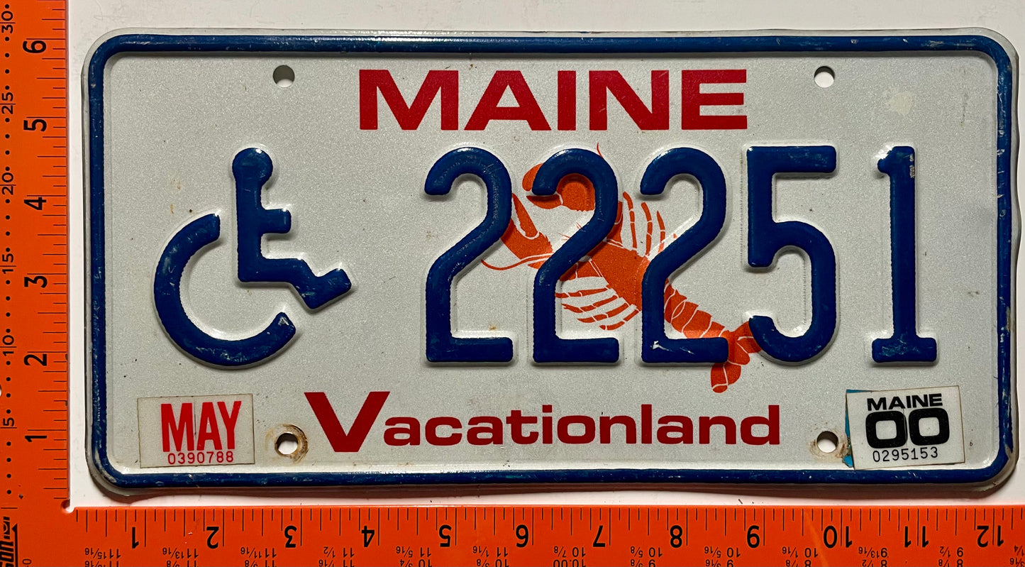 2000 Maine #22251 Handicapped License Plate