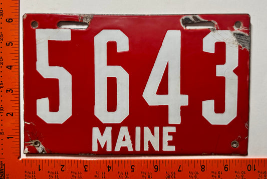 1910 Maine #5643 Passenger License Plate (Porcelain)
