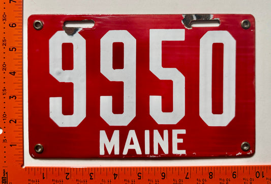 1911 Maine #9950 Passenger License Plate (Porcelain)