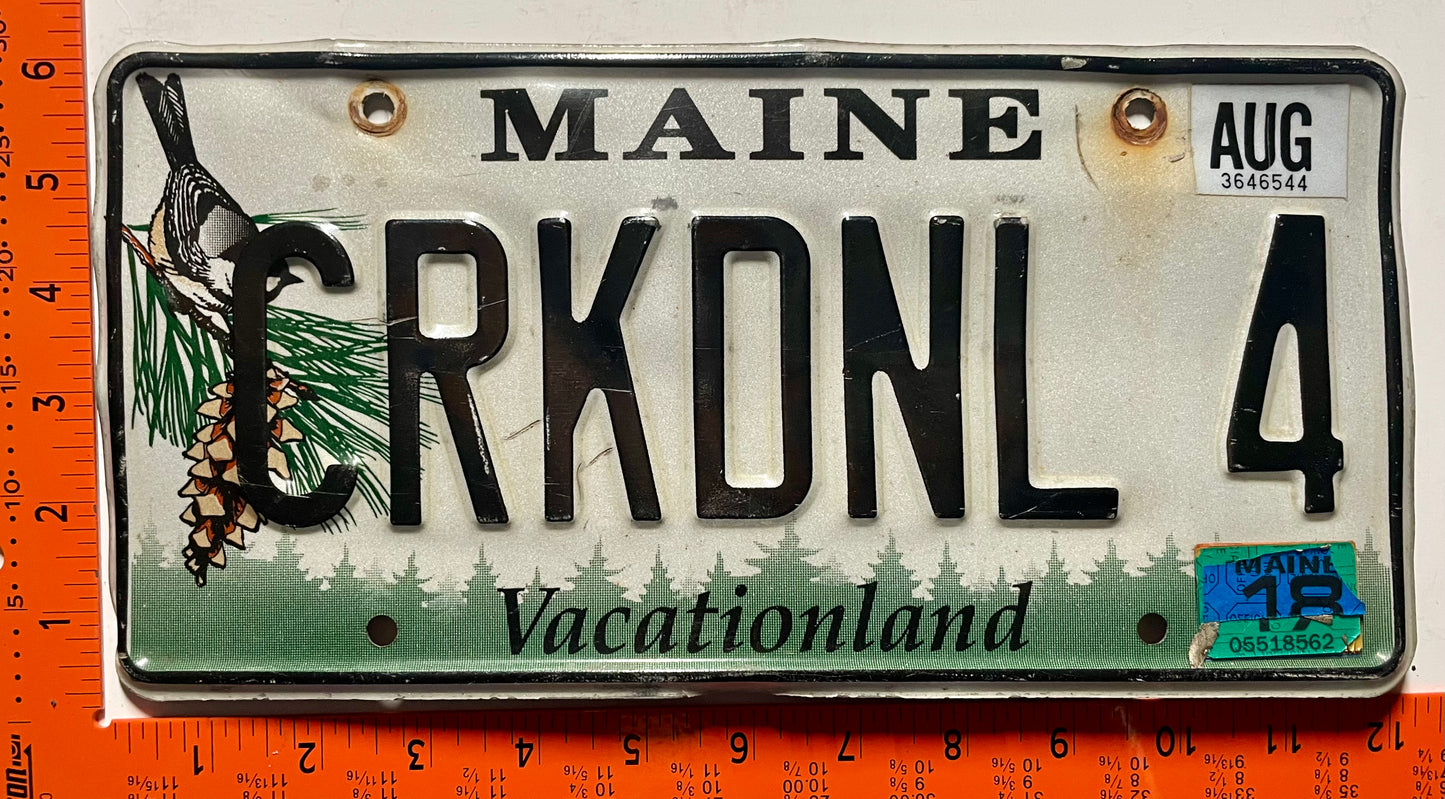 2017 Maine #CRKDNL4 Passenger Vanity License Plate