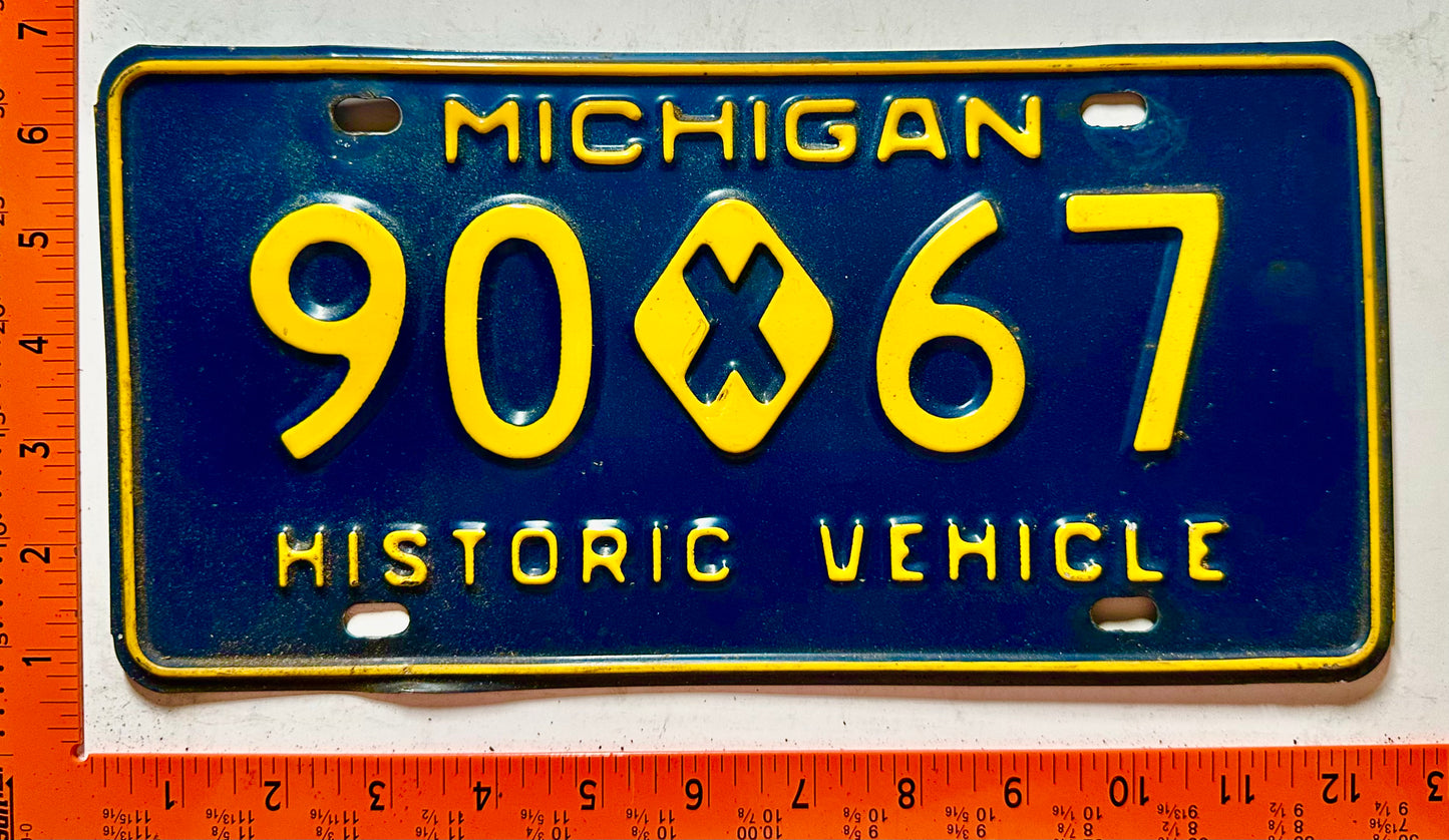 undated Michigan #90X67 Historic Vehicle License Plate