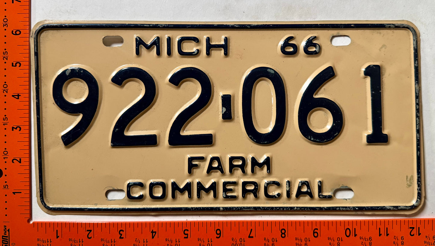 1966 Michigan #922-061 Farm Commercial License Plate