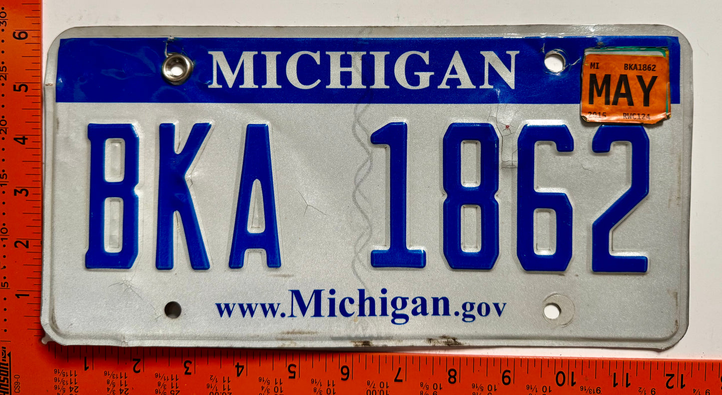 2015 Michigan #BKA 1862 Passenger License Plate