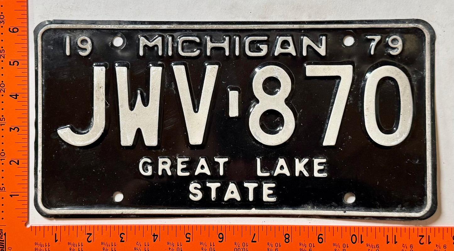 1979 Michigan #JWV-870 Passenger License Plate