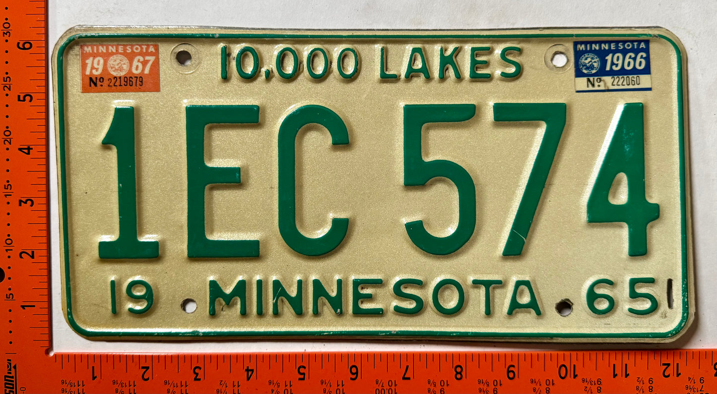1967 Minnesota #1EC 574 Passenger License Plate