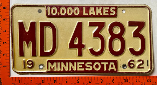 1962 Minnesota #MD 4383 Passenger License Plate