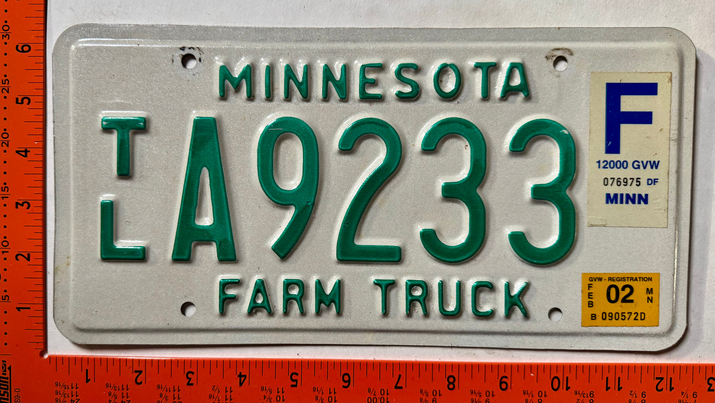 2002 Minnesota #T/L A9233 Farm Truck License Plate