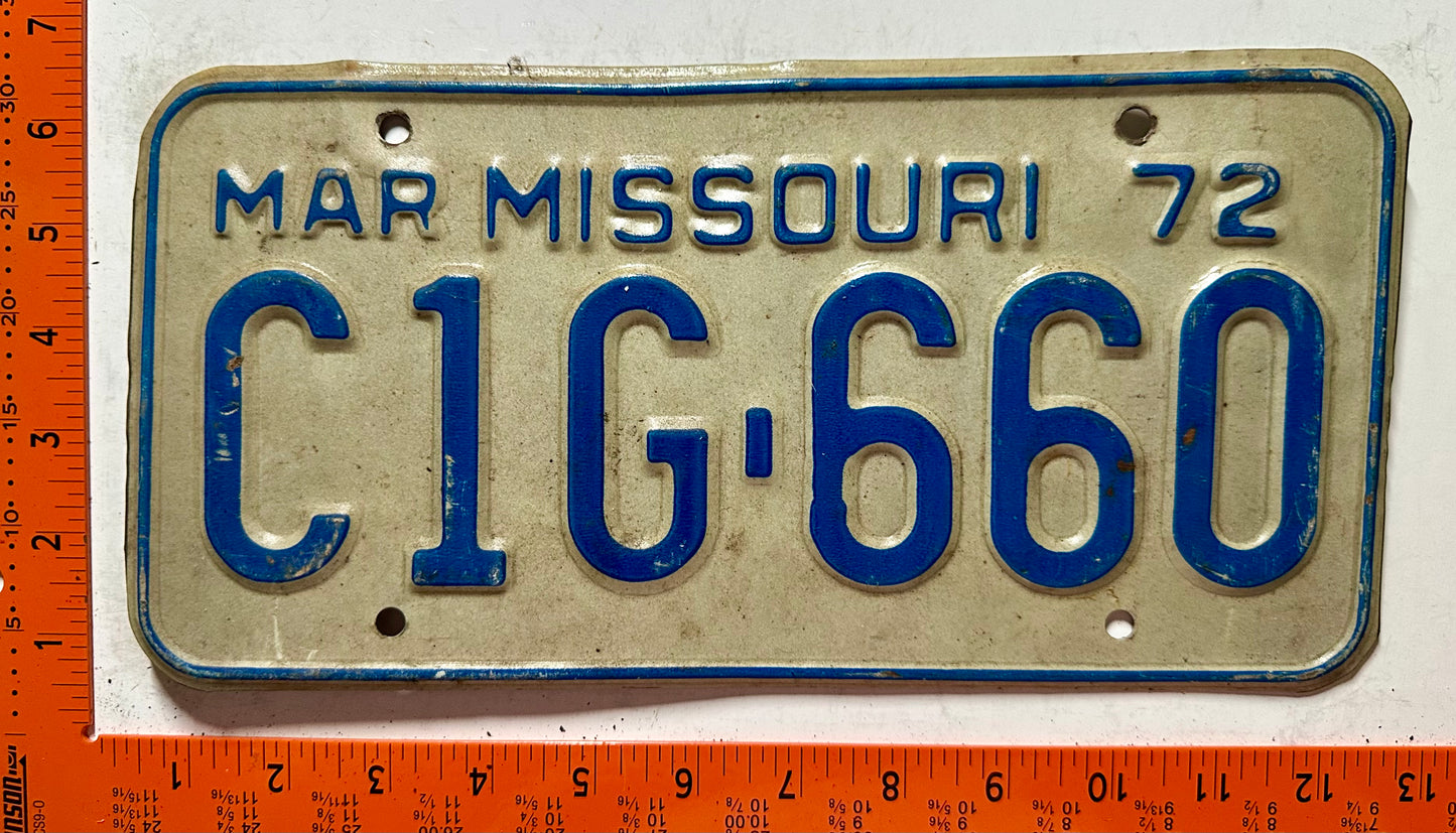 1972 Missouri #C1G-660 Passenger License Plate