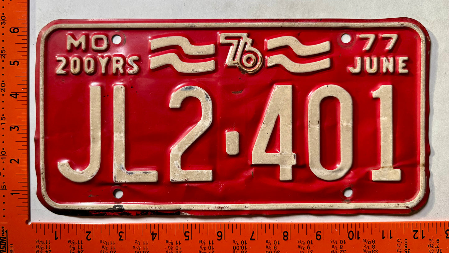 1977 Missouri #JL2-401 Passenger License Plate