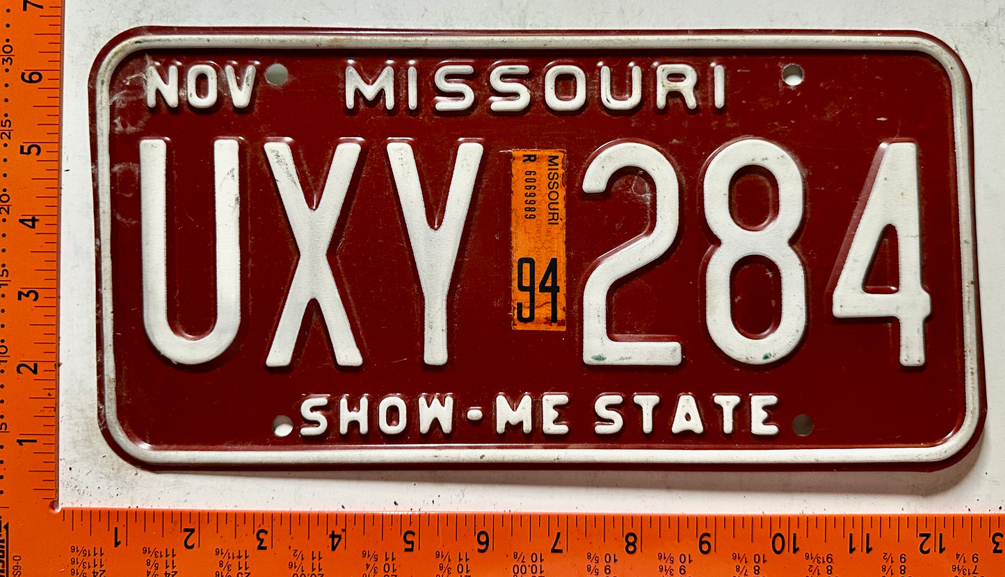 1994 Missouri #UXY 284 Passenger License Plate