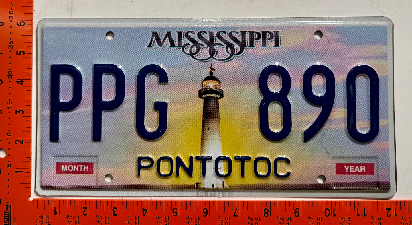 undated Mississippi #PPG 890 Passenger License Plate