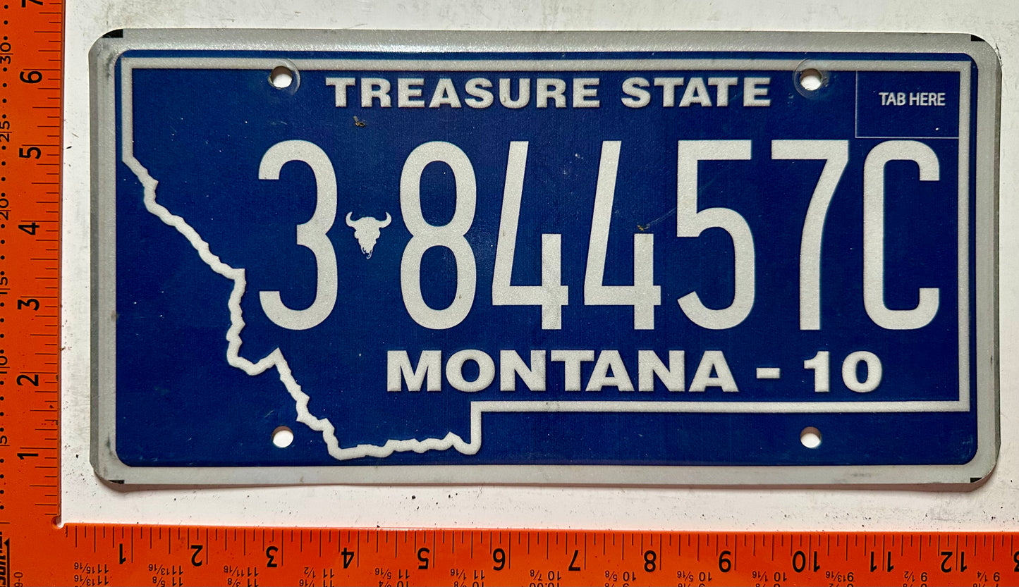 2010 Montana #3-84457C Passenger License Plate