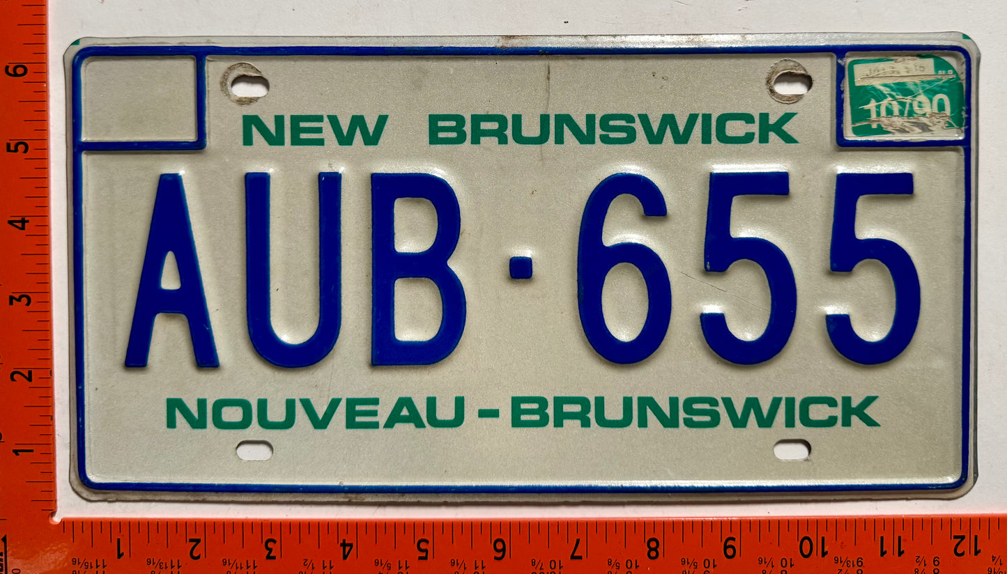 1990 New Brunswick #AUB-655 Passenger License Plate