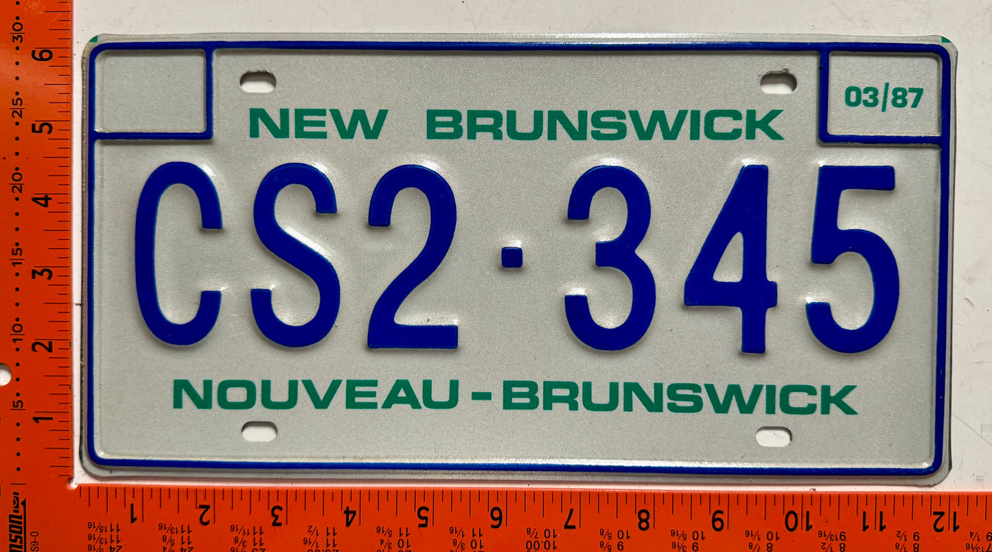 1987 New Brunswick #CS2-345 Commercial License Plate
