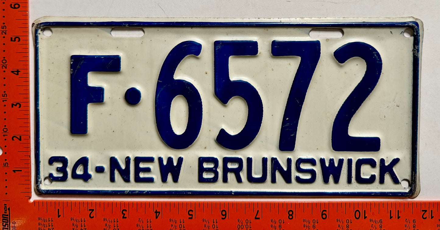 1934 New Brunswick #F-6572 Passenger License Plate