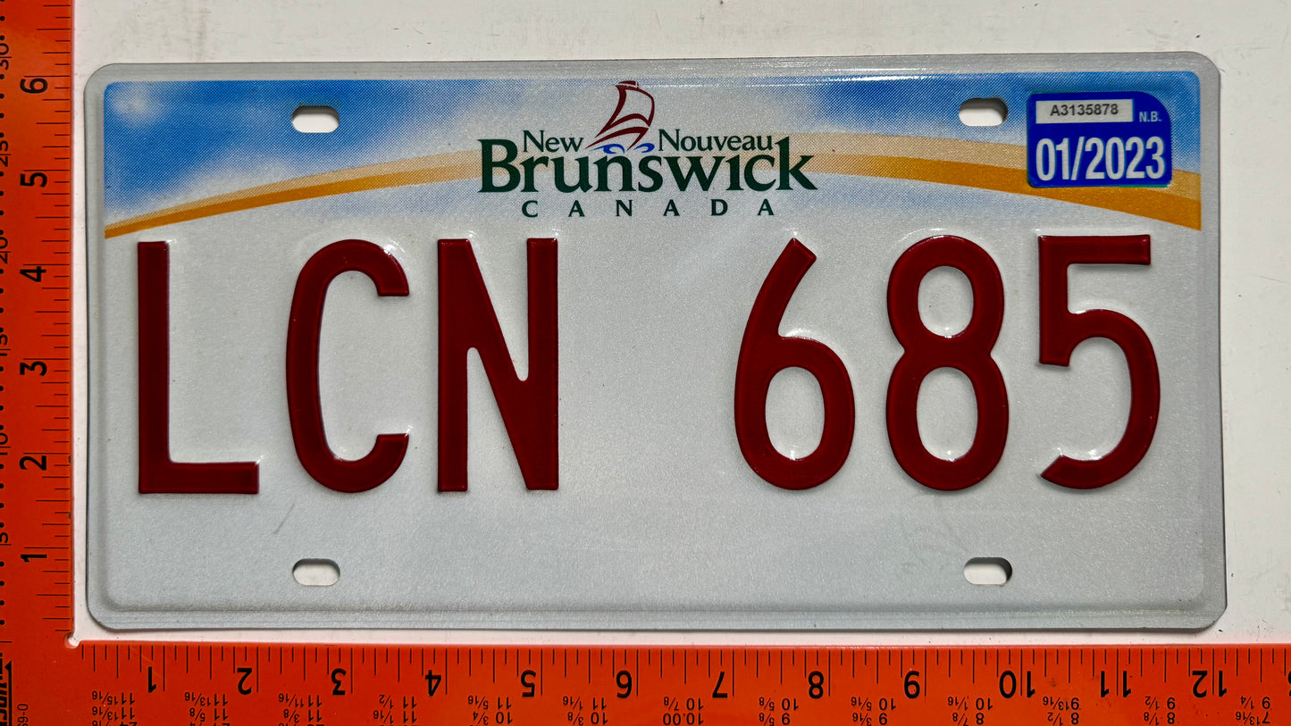 2023 New Brunswick #LCN 685 Passenger License Plate