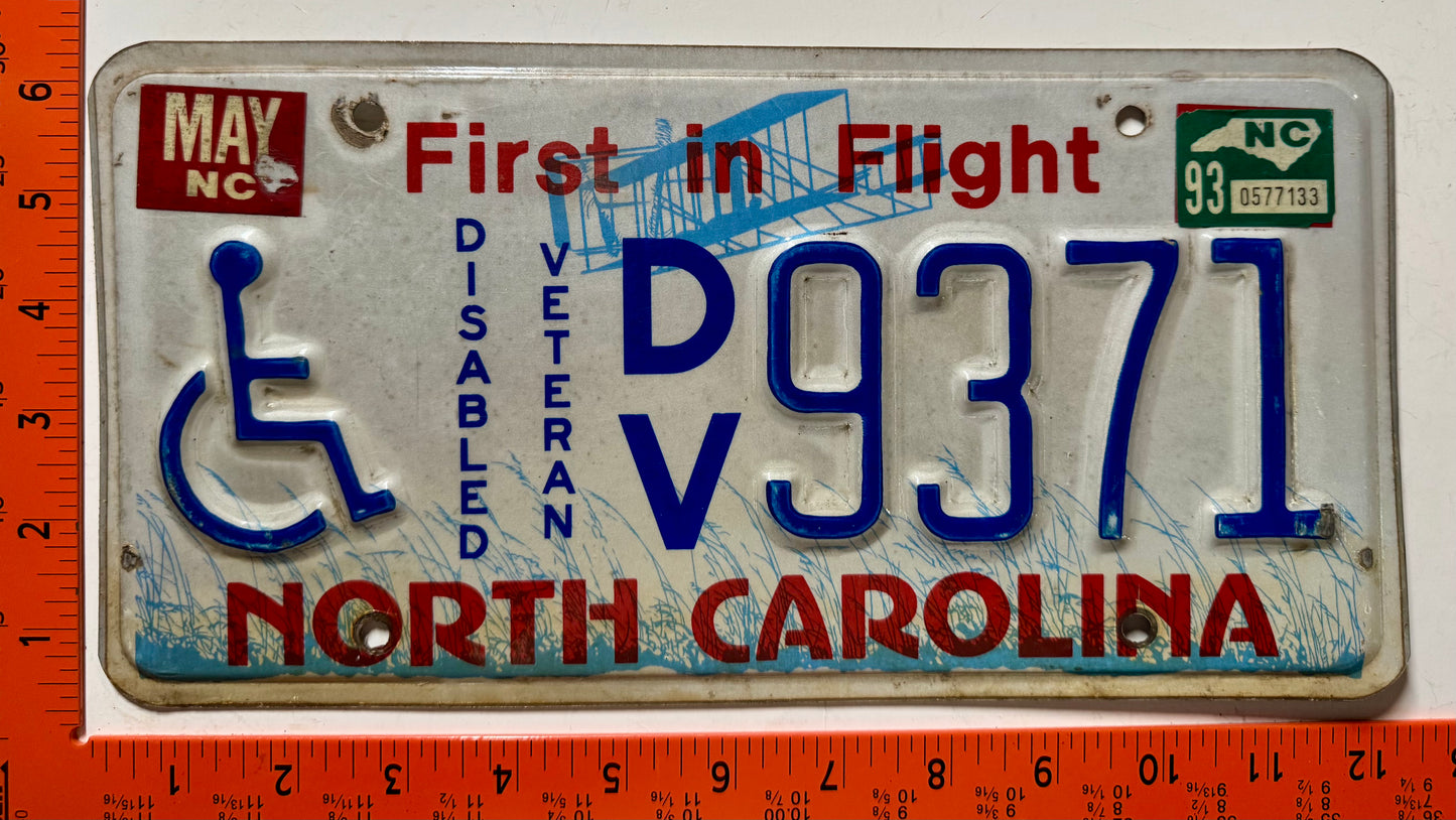 1993 North Carolina #D/V 9371 Disabled Veteran License Plate