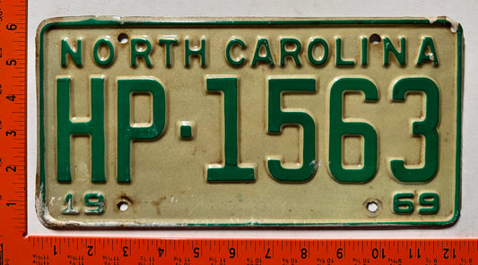 1969 North Carolina #HP-1563 Passenger License Plate
