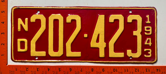 RARE 1943 North Dakota #202-423 Passenger License Plate (Repainted)