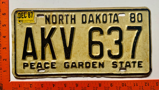 1987 North Dakota #AKV 637 Passenger License Plate