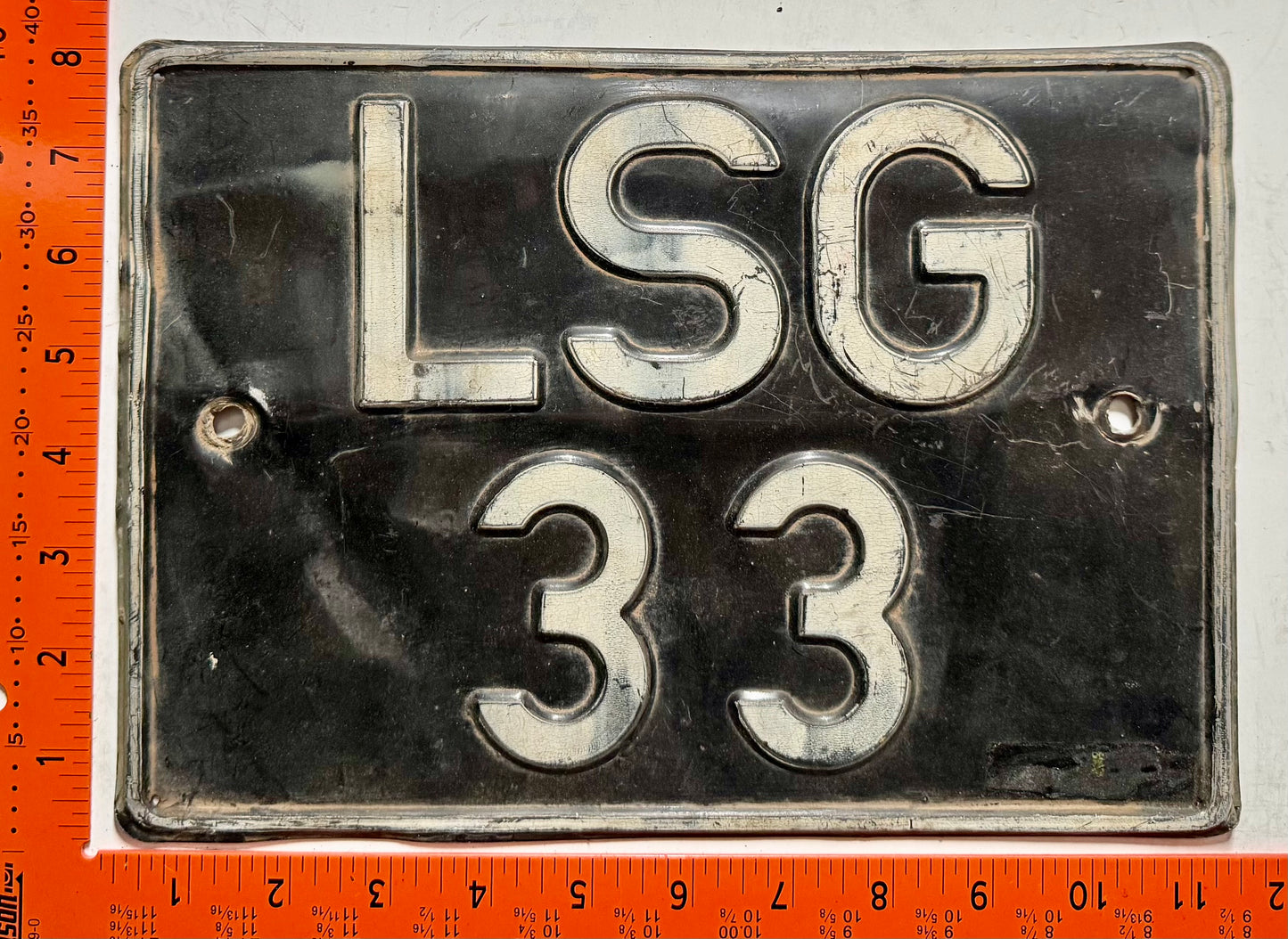 undated Nigeria #LSG/33 Passenger License Plate