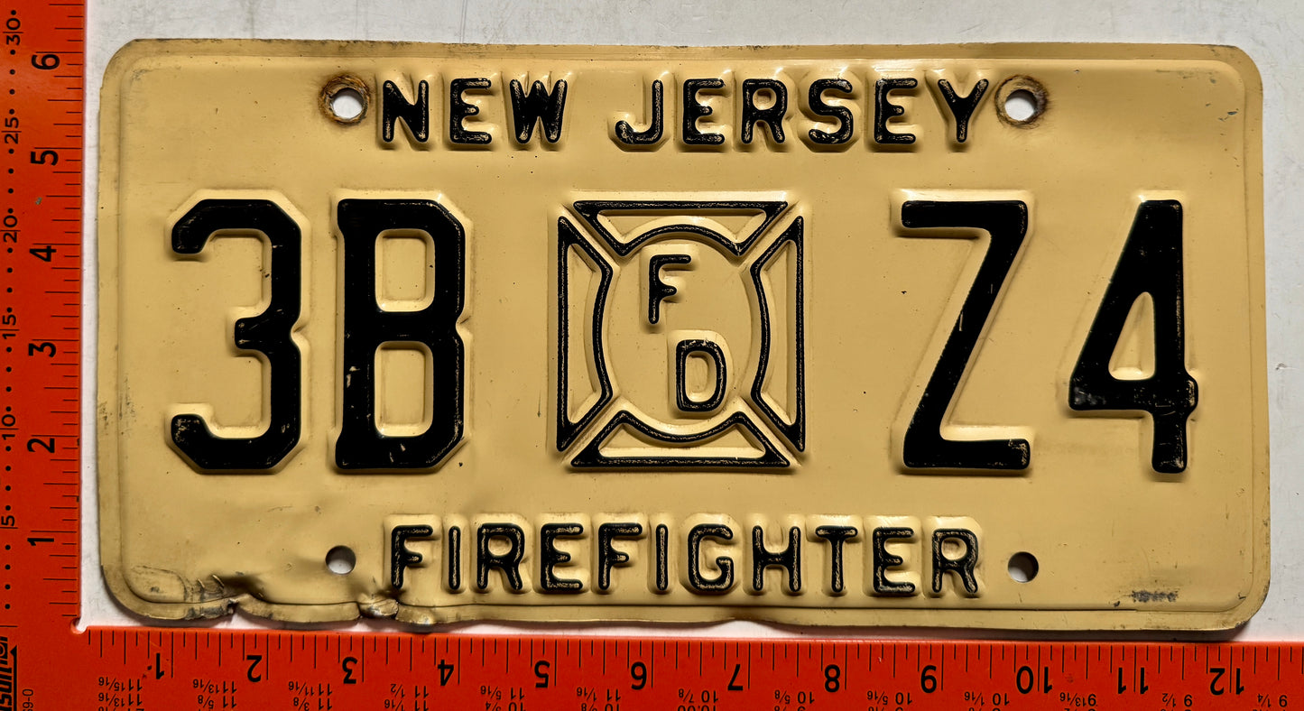 undated New Jersey #3B Z4 Firefighter License Plate
