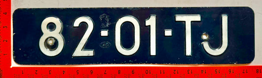 1965-1973 Netherlands #82-01-TJ Passenger License Plate